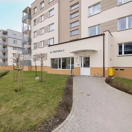 Paryska By Renters Apartament *