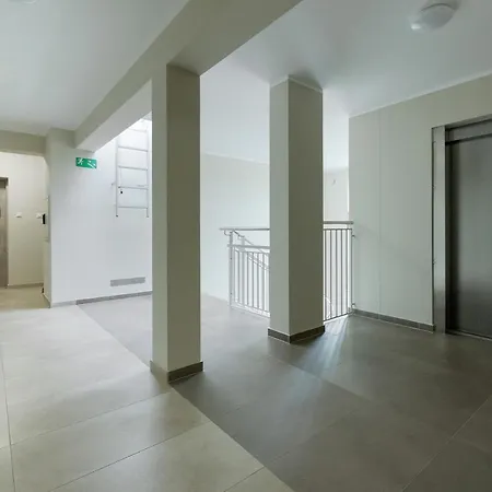 Apartment Paryska By Renters *